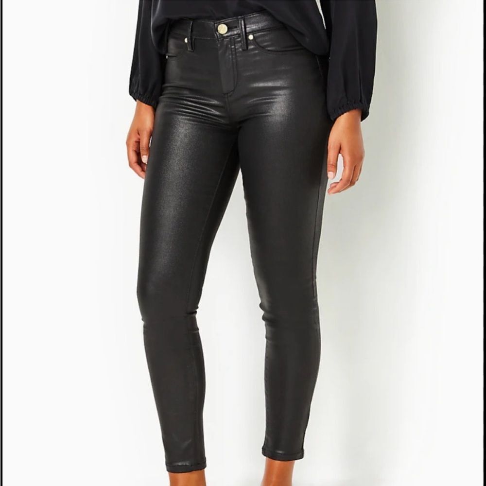Lilly Pulitzer Eagan Black High Rise Coated Skinny Jeans D31‎